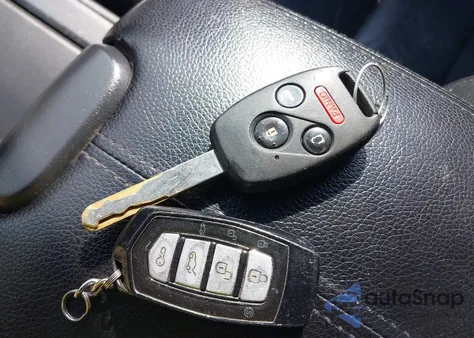 2008 Honda Accord 2.4 Ex-L z USA, uszkodzony, nr VIN 1HGCP26848A134678